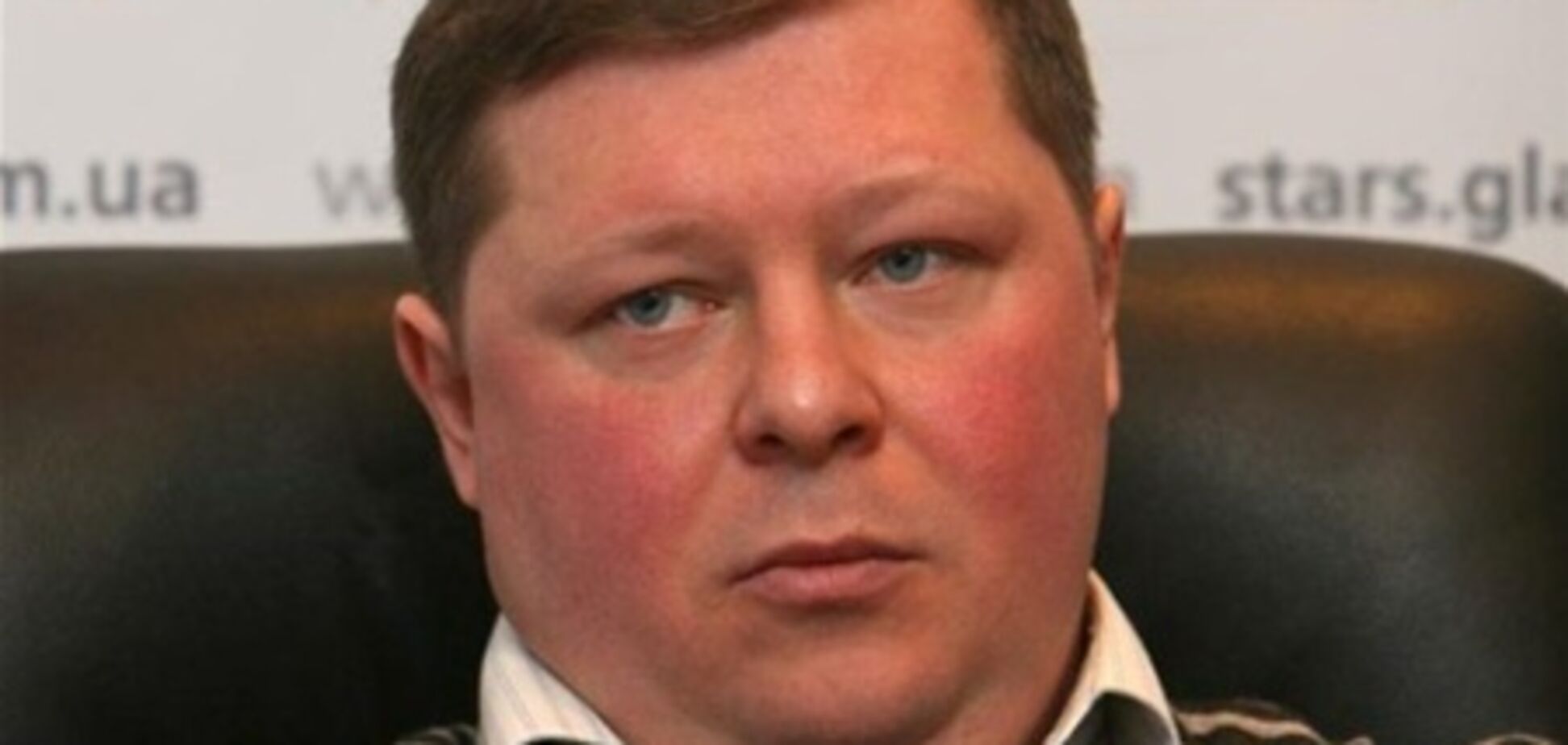 КПУ: власть потакает распространению фашизма и экстремизма