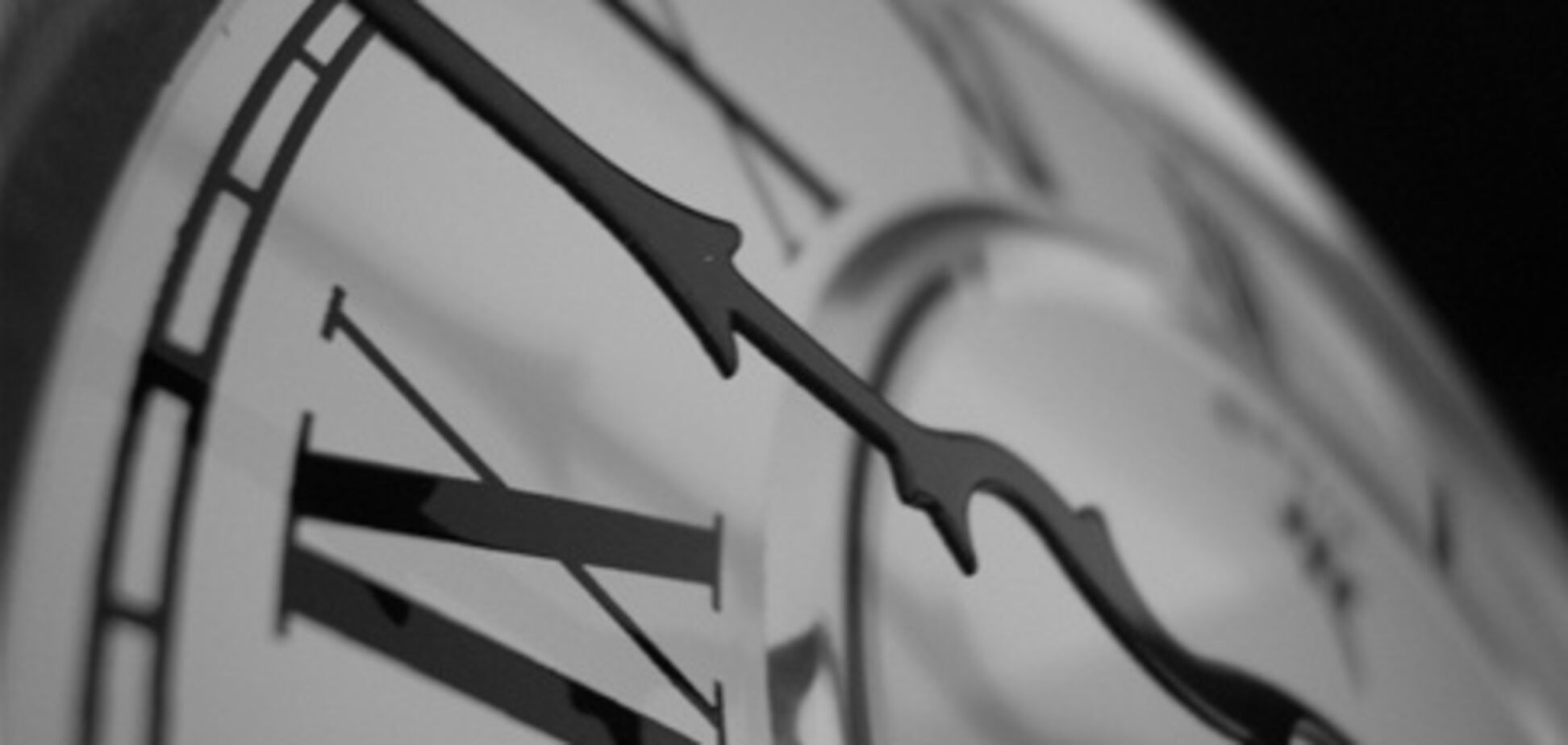 Рада і Кабмін 'гризуться' за зимовий час