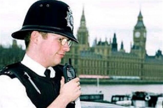 Через номер машини британець отримав 100 штрафів за рік