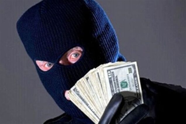 Українець зізнався в грабежі банків в США. Йому загрожує 15 років