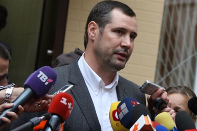 Тимошенко скаржиться на болі в спині