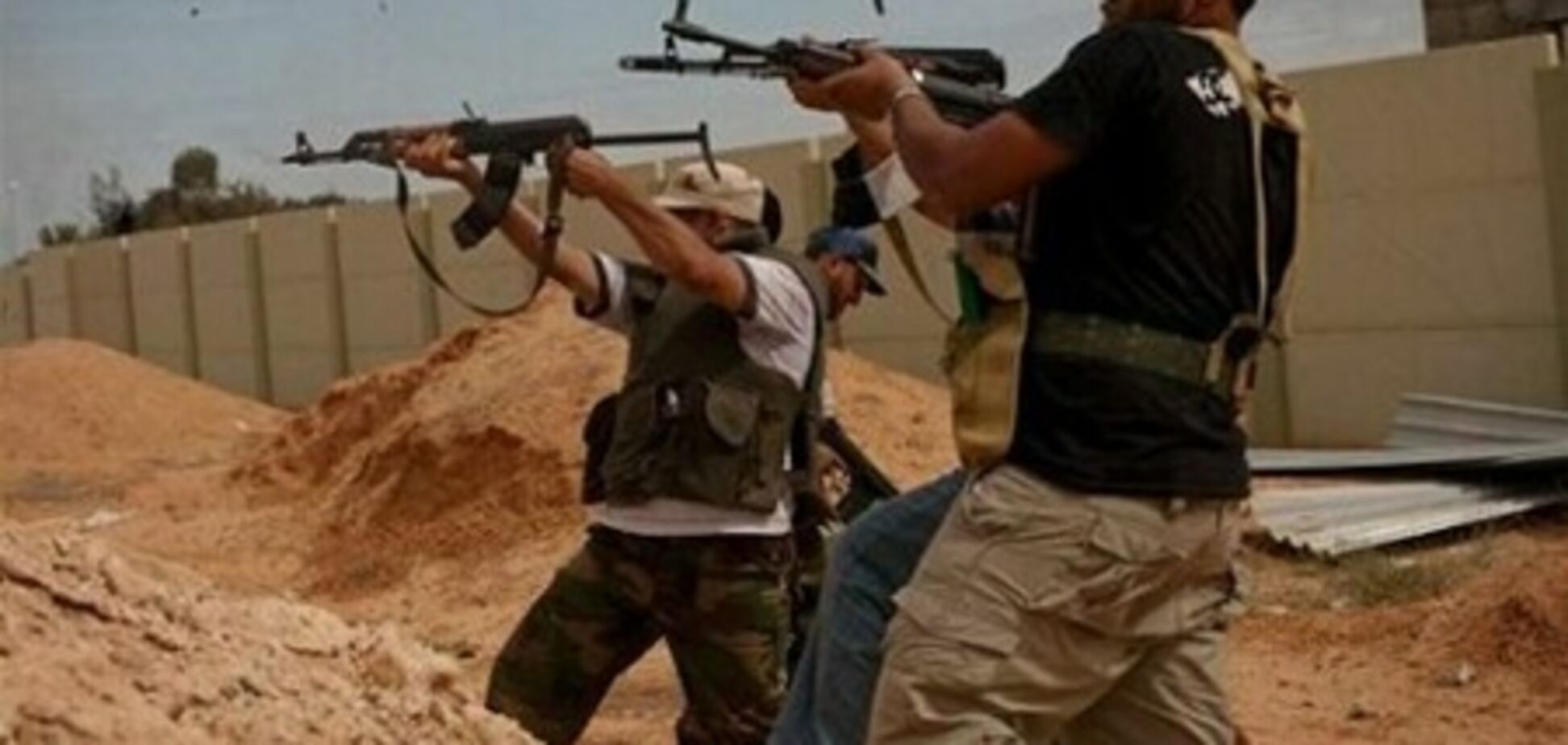 Повстанці послабили натиск на рідне місто Каддафі