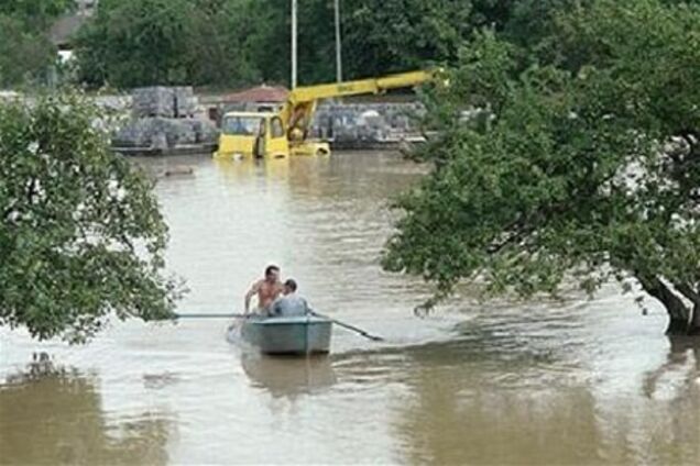 Повені в Центральній Америці забрали життя 80 осіб