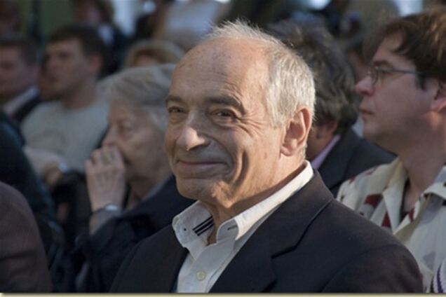 У Валентина Гафта инфаркт, он в тяжелом состоянии