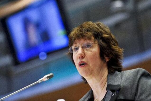 В ЕС рассказали, кто был инициатором переноса визита Януковича