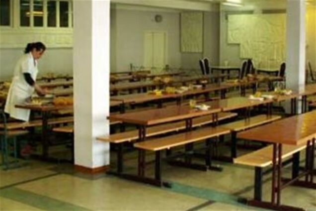 Луганщина. Масове отруєння дітей у гімназії