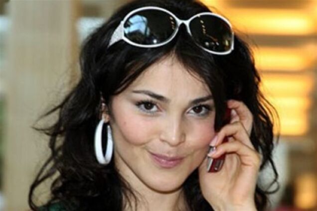 Саті Казанова залишає сцену?