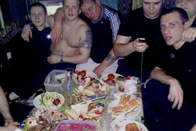 Прейскурант СИЗО: за решеткой зэки жарят шашлыки, гонят самогон и принимают женщин 