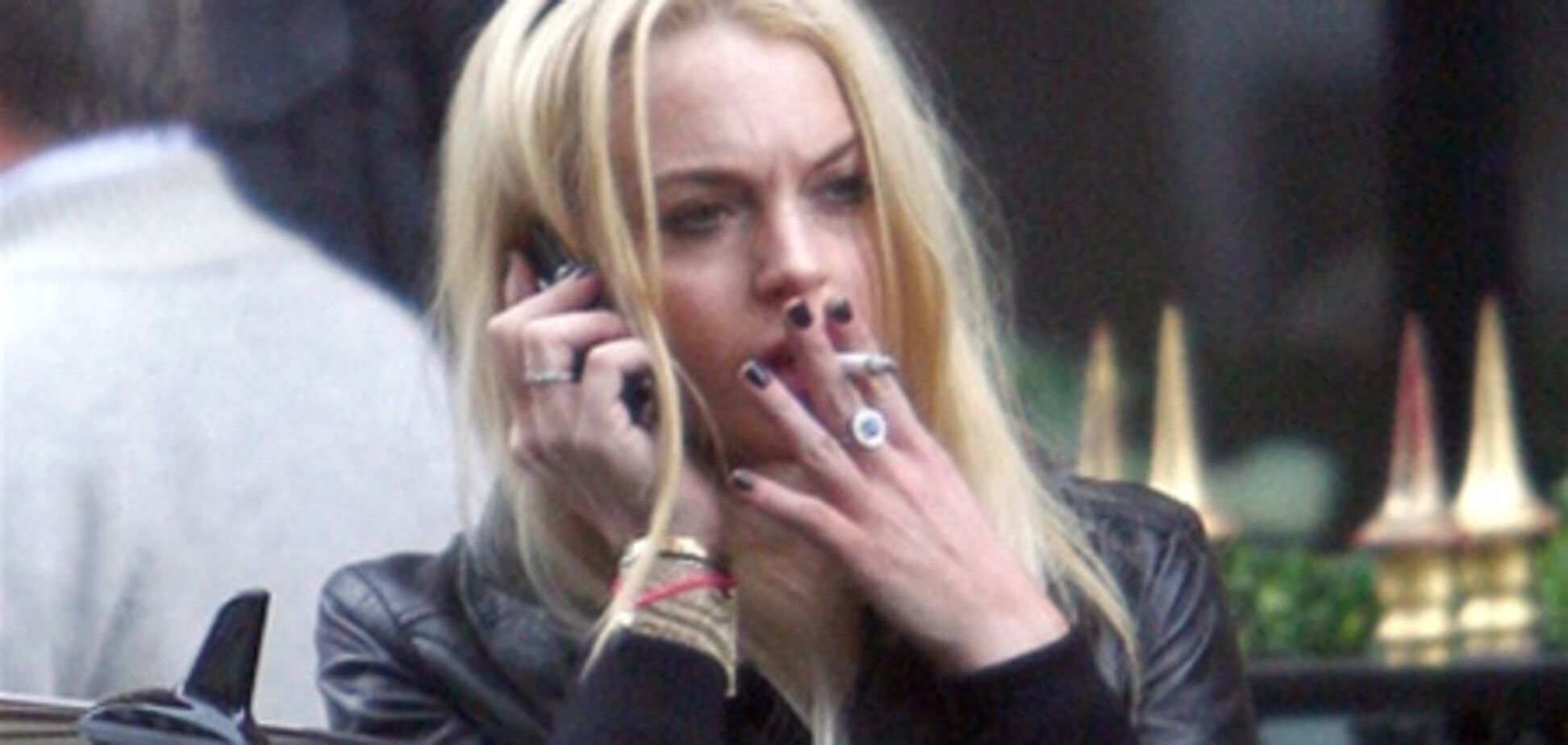 Актриса Линдси Лохан вновь угодила за решетку