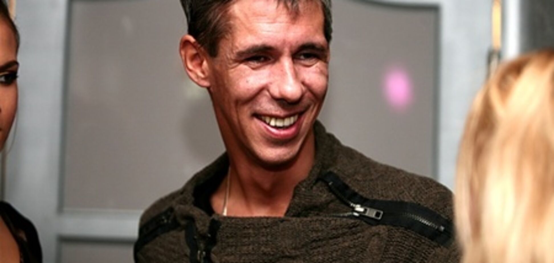 Панин снова ударил женщину