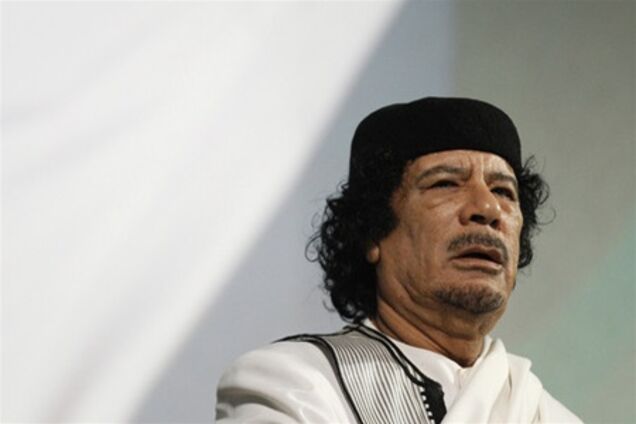 Каддафи умер от пулевых ранений в живот - врач