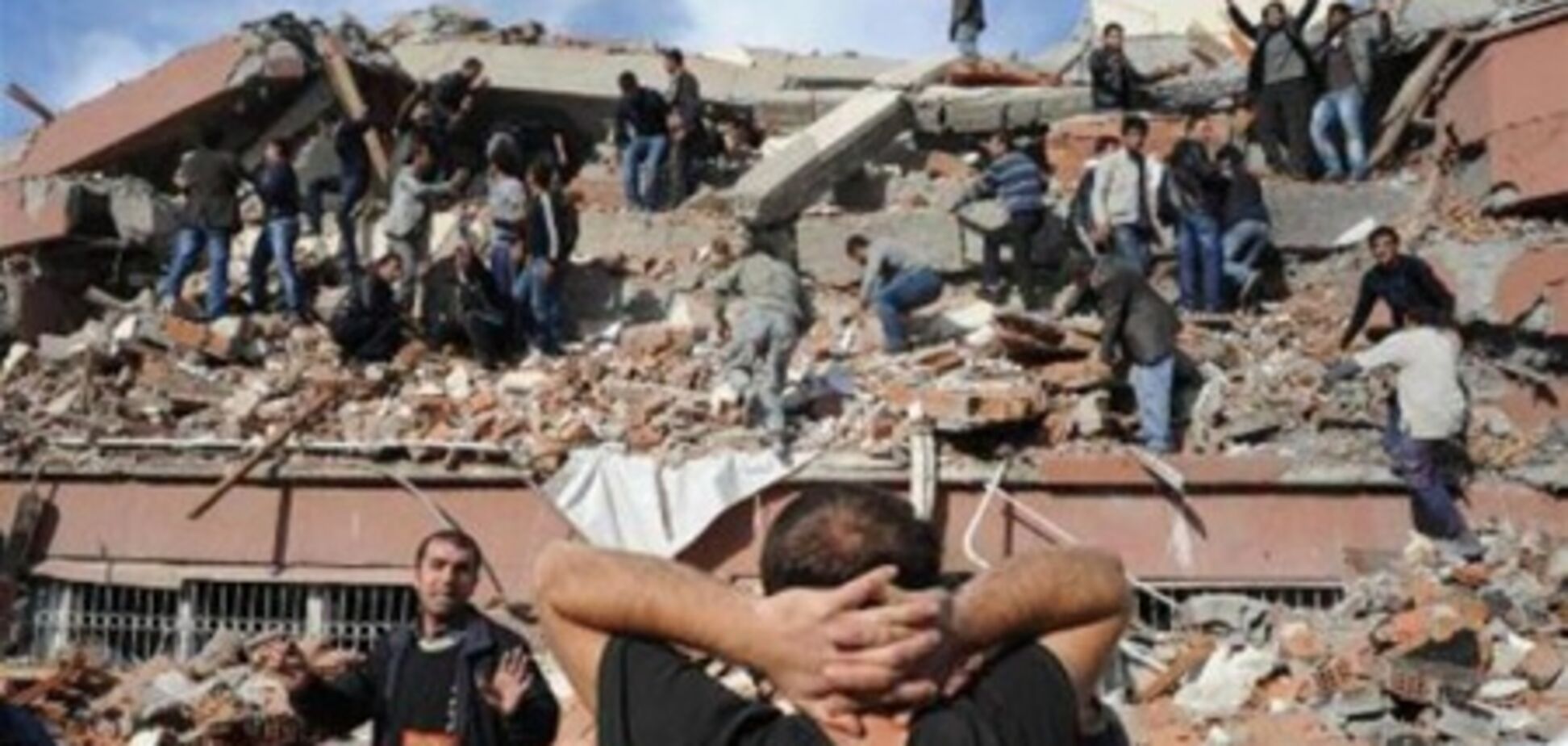 У Туреччині від землетрусу постраждали до 1 тис. людей