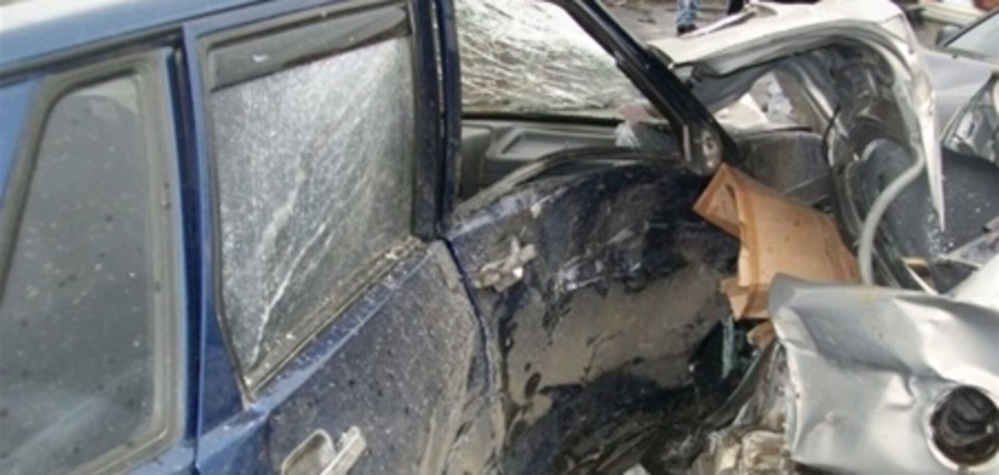 Ужгород. За 1 раз водій розбив 7 авто. Фото