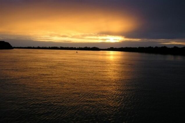 У Миколаєві хлопець впав з моста в річку і потонув