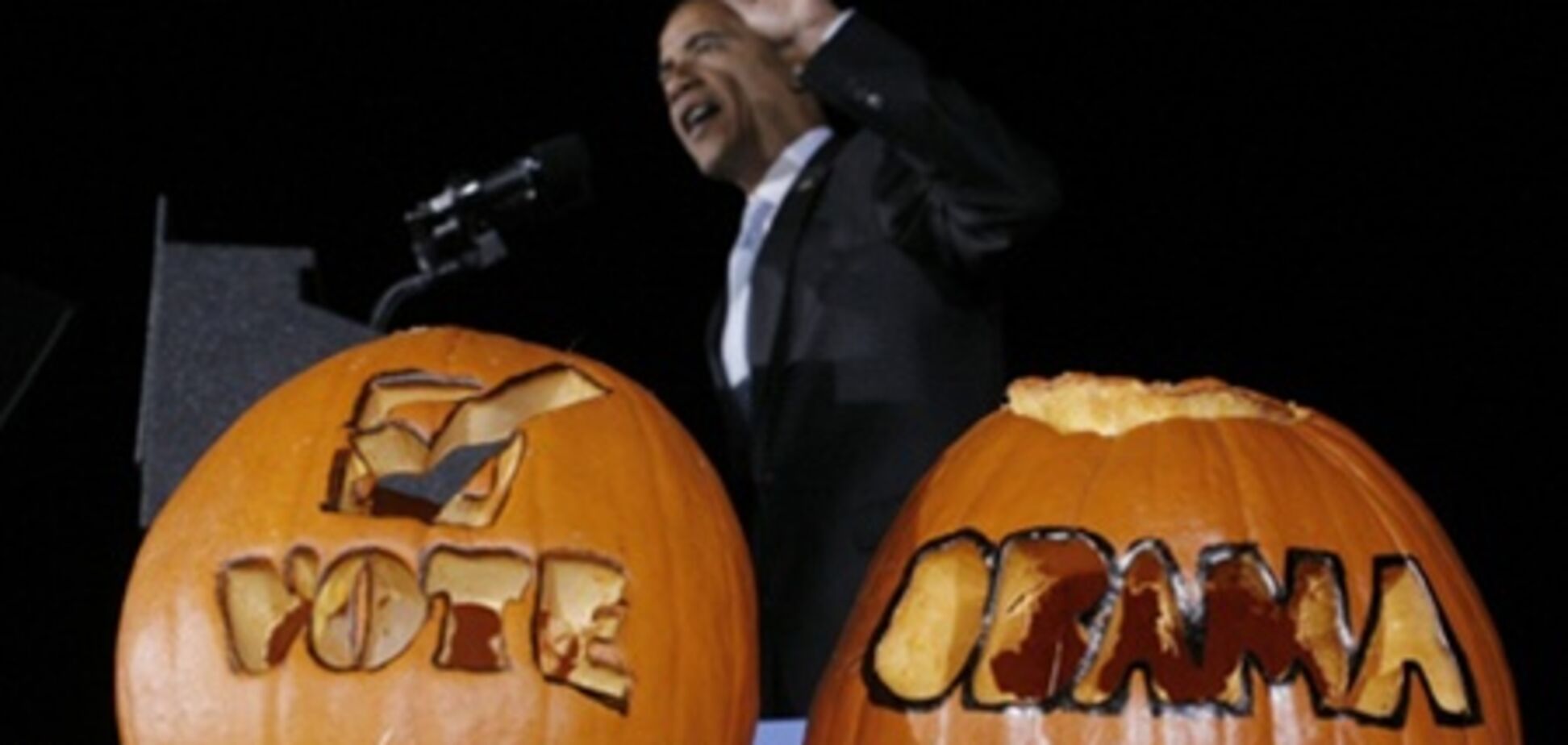 Хеллоуїн все ближче - пора вирізати гарбуз