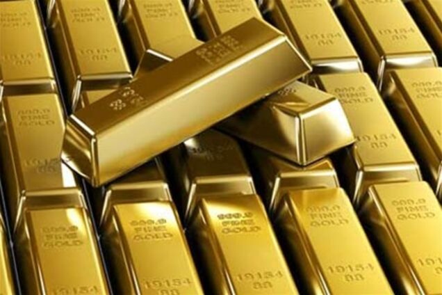 Цена золота на COMEX выросла почти на 3%