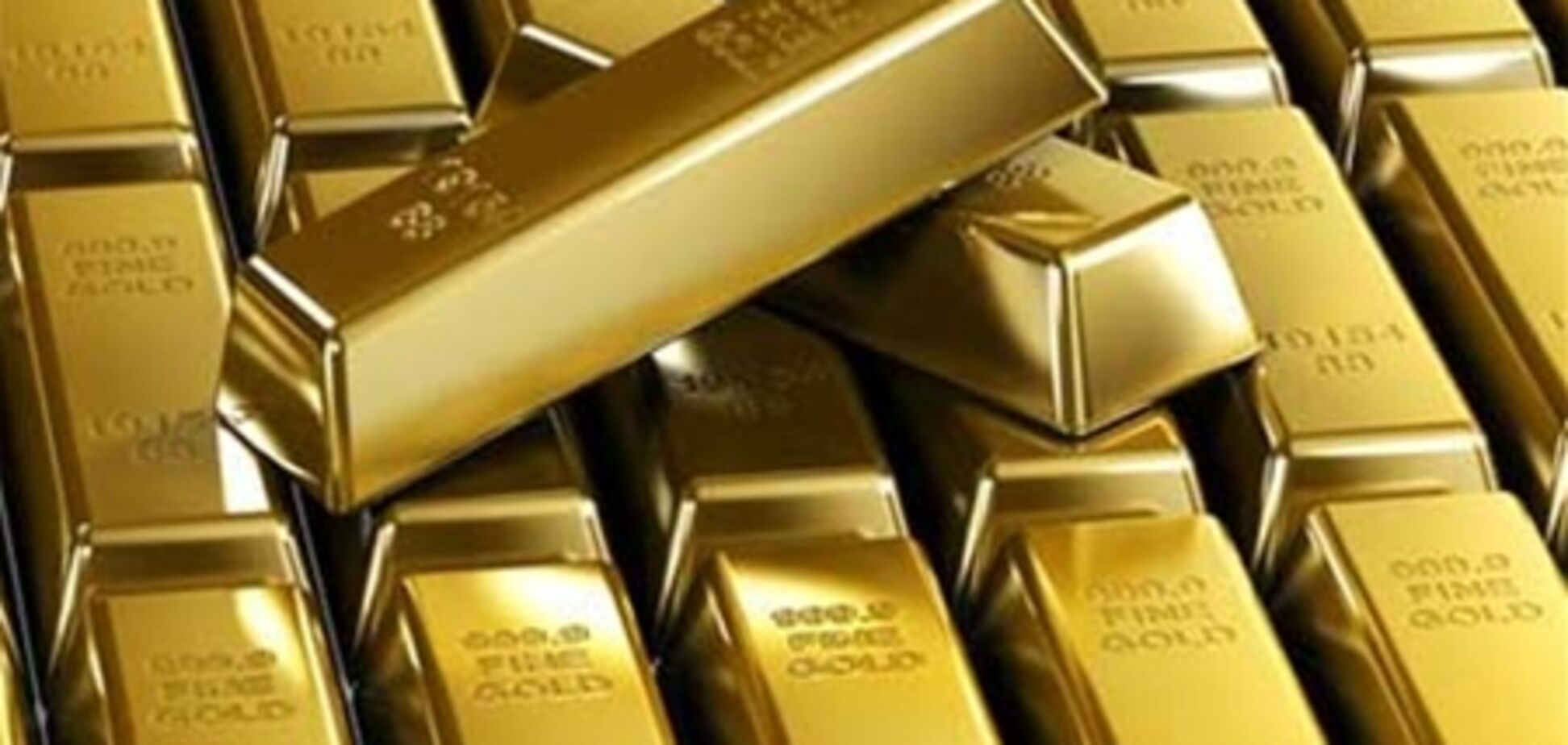 Цена золота на COMEX выросла почти на 3%