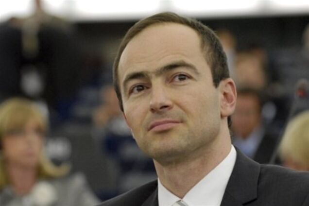 Евродепутат: Перед Украиной нельзя закрывать двери из-за политиков