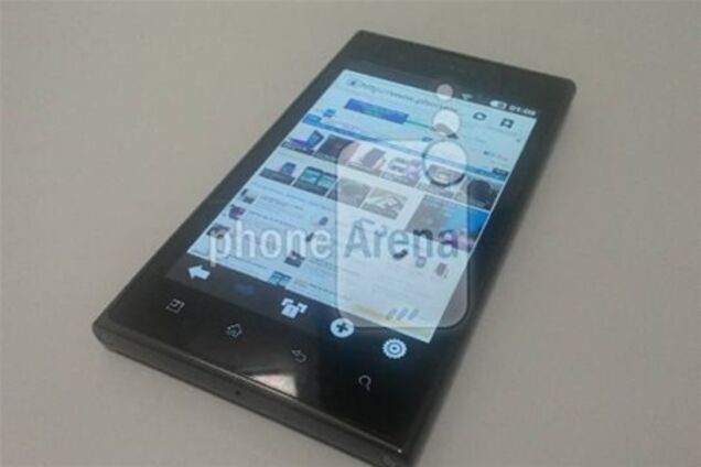 Компания LG перезапустит успешную модель Prada