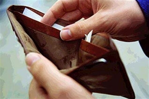 Покращення життя за останній рік відчули 4% українців, погіршення — 50%