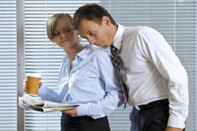 Чоловіки фліртують від нудьги