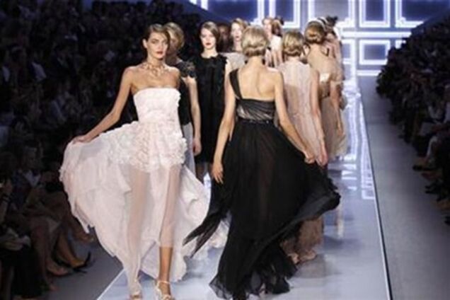 Неделя моды в Париже: весна-лето 2012 от Christian Dior. Фото