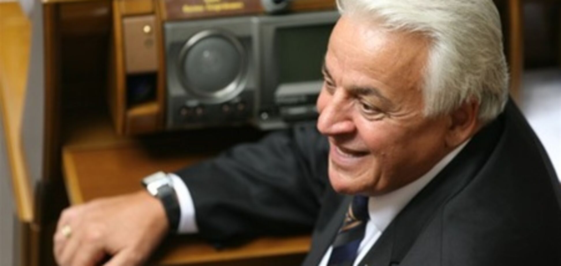 Хара незаконно отримав землю і майно - прокуратура