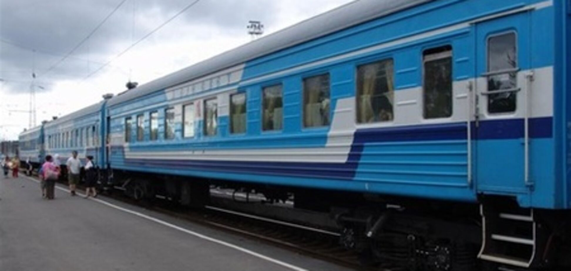 До кінця року Укрзалізниця скасує 23 поїзди