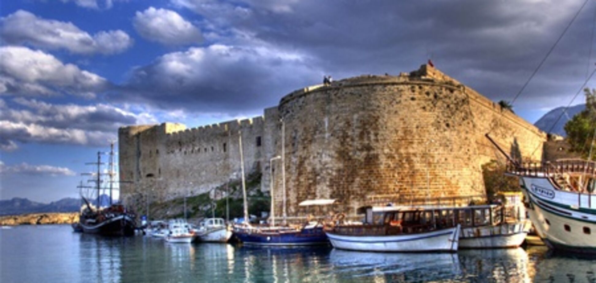 В 2011 году Кипр увеличил доходы от туризма на 16%