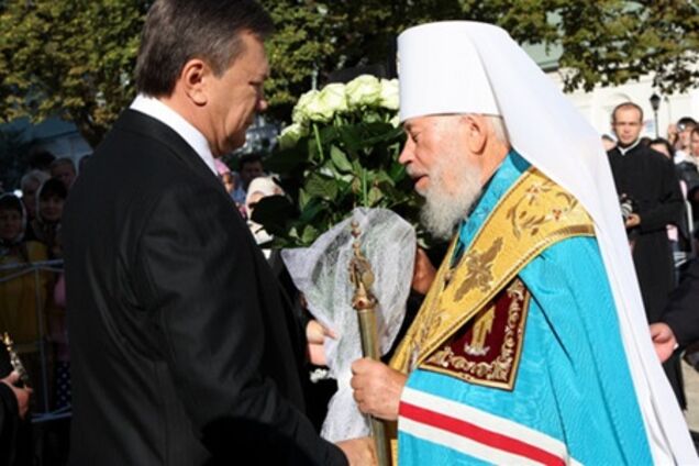 На Януковича подали до суду за звання Героя України для глави УПЦ МП