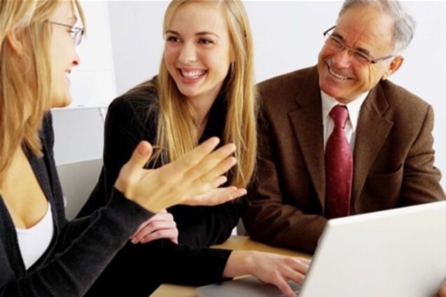 Азаров – министрам: говорите людям правду