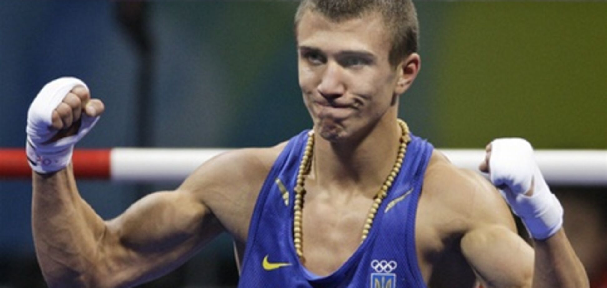 Украинец со скандалом прошел в четвертьфинал чемпионата мира по боксу