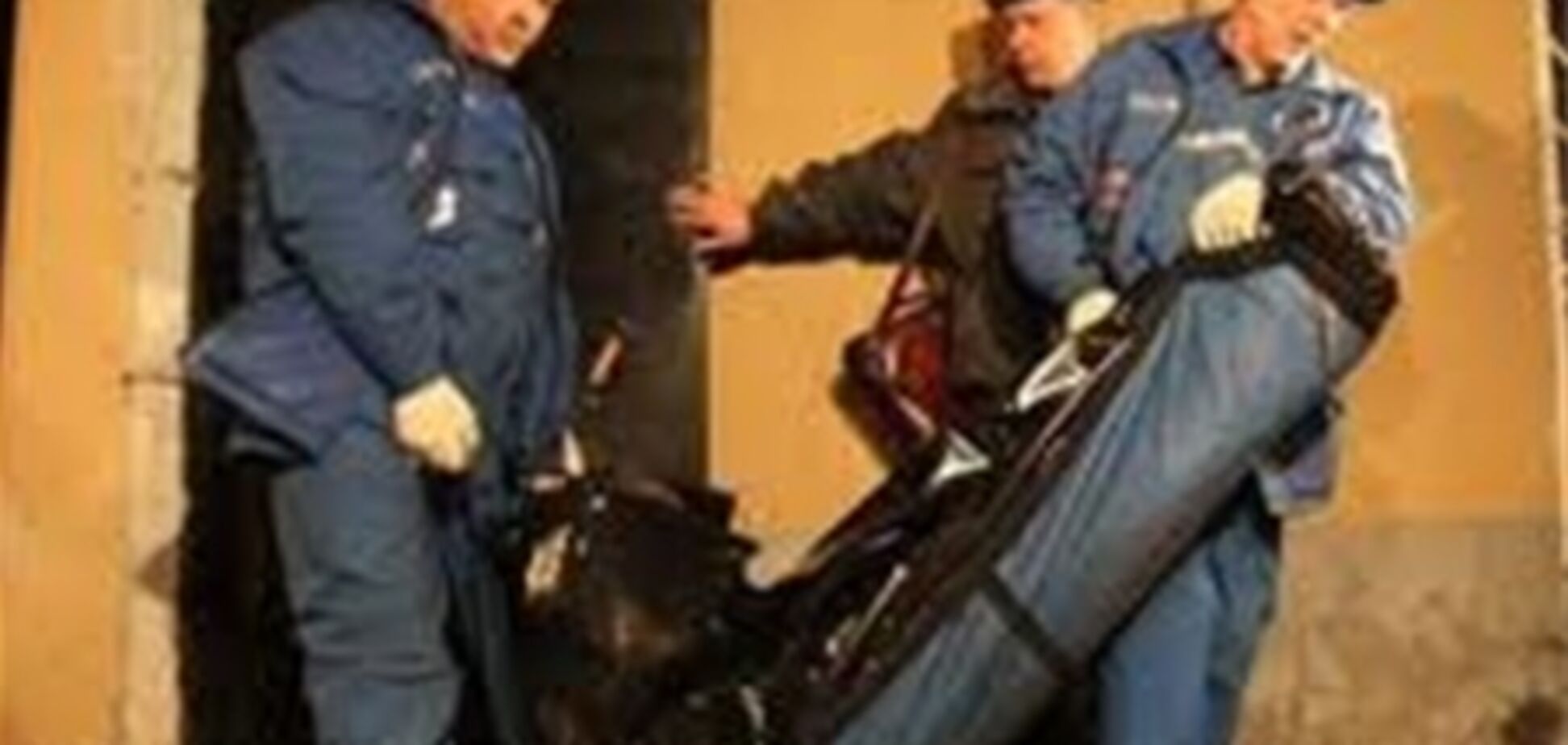 Київського міліціонера та його дружину застрелив кум через $ 60 тисяч