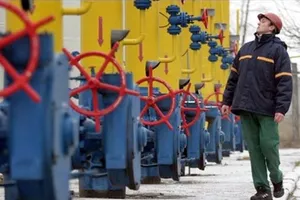 Консорциум: сообразим на троих?
