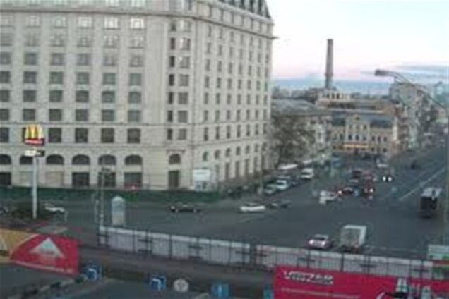 У Києві на Поштовій площі змінили схему руху