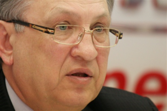 Стало известно, что Янукович поручил найти в Минфине. Документ