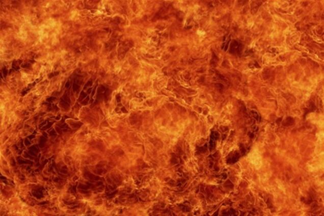 В Алжирі жінка підпалила себе і свого сина через квартиру