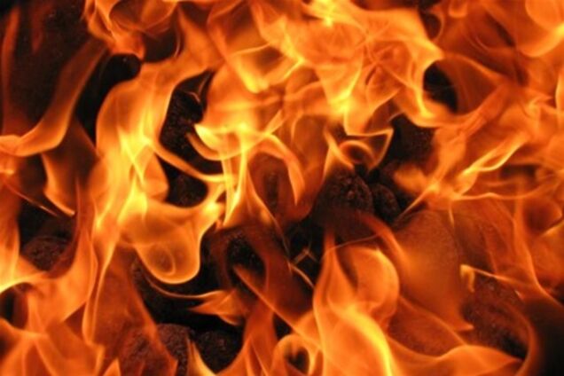 Під час відкриття НСК 'Олімпійський' сталася пожежа. Фото