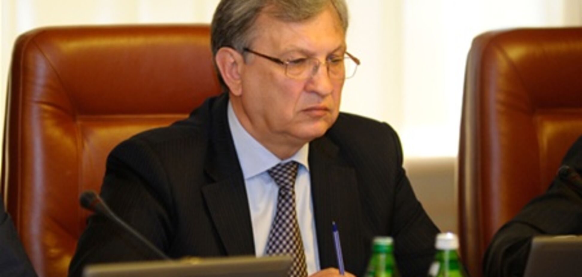 Ярошенко обещает стабильный курс гривны до конца 2012 года