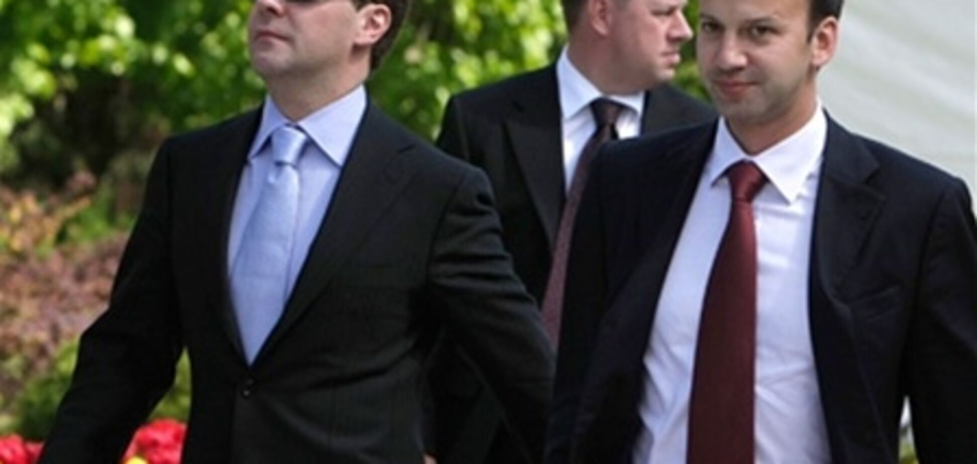 Помічник Медведєва заявив, що той ще може повернутися в президенти