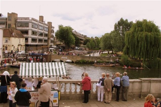 Кембридж может принять ряд мер по сокращению числа туристов