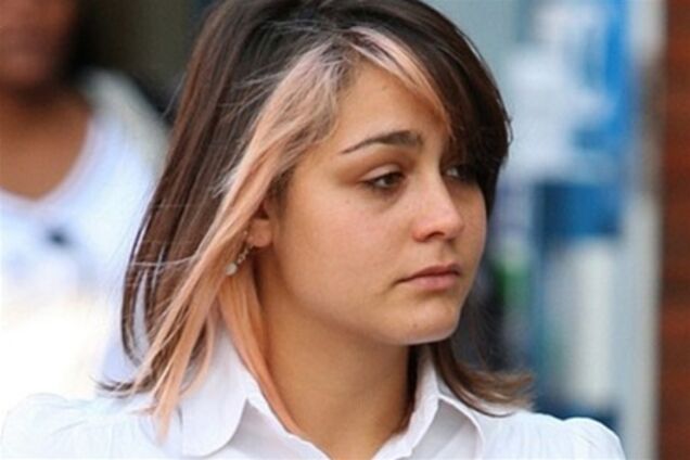 Британская учительница получит 10 лет тюрьмы за домогательства в самолете