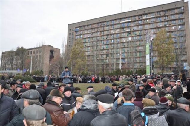 Донецькі чорнобильці погрожують владі безстроковим голодуванням