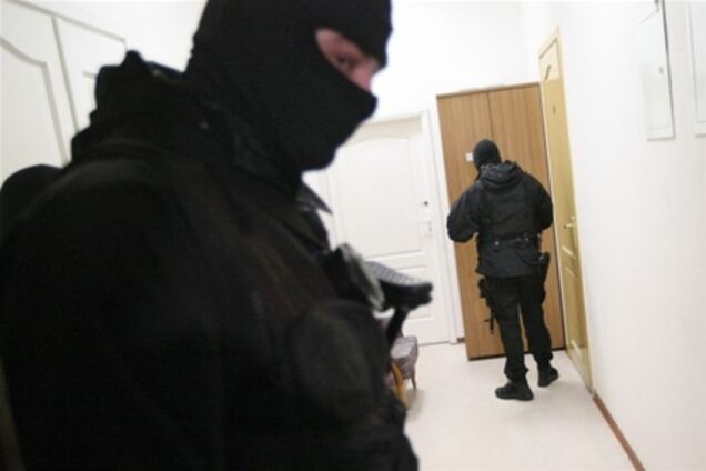 Спецназівці двічі помилково брали штурмом квартиру пенсіонерки