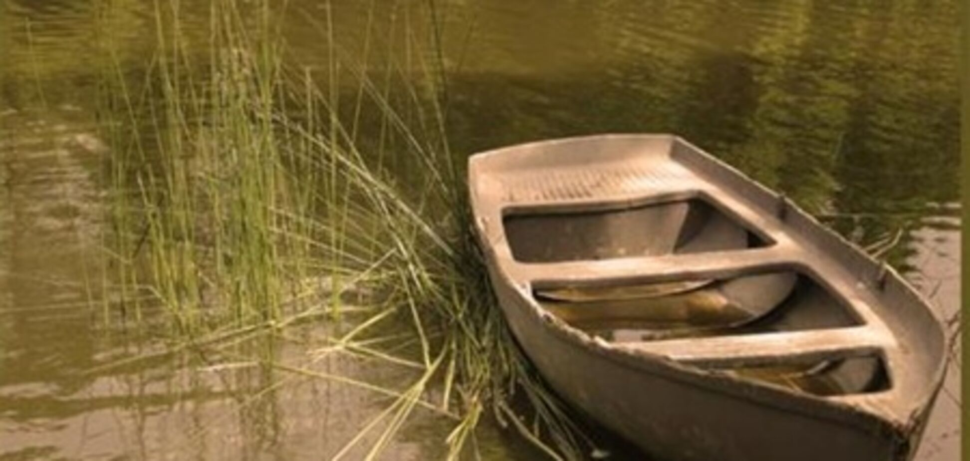 Хмельниччина. Дівчина і дитина втопилися в річці