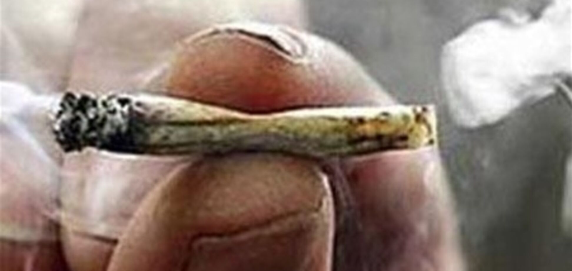 У США підліток здав поліції вітчима і мати, які курили марихуану