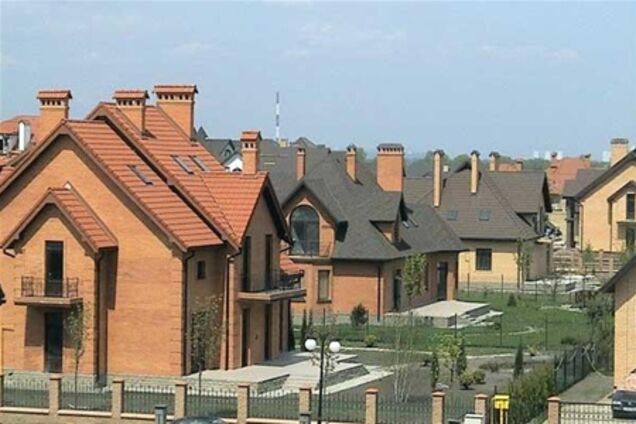 Найбільшим попитом в Україні користуються будинки котеджного типу
