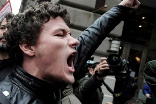 Захопи Уолл-Стріт: у США масові арешти, є поранені. Фото