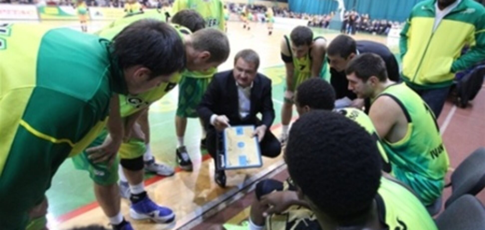 Суперлига. 'Говерла' - победитель 'западного' дерби