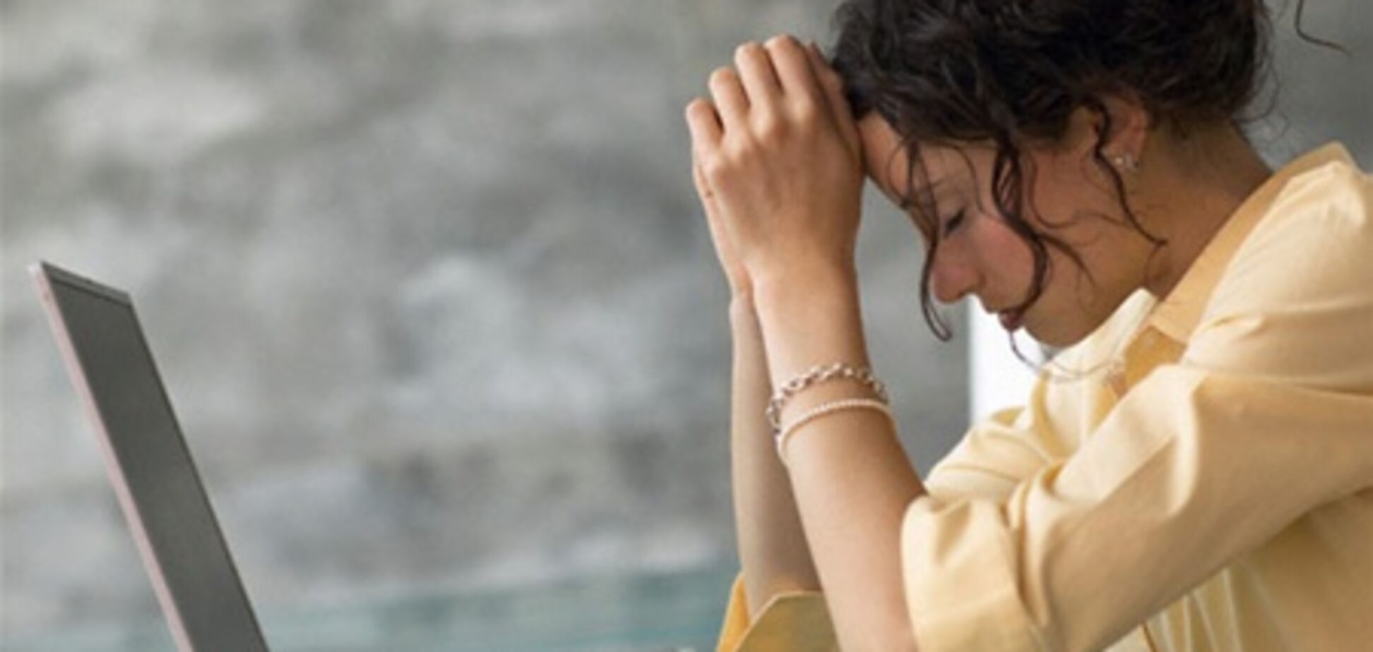 Горькая правда о долгом сидении за компьютером - мнение врачей